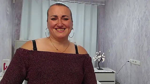 DianaMGG live cam