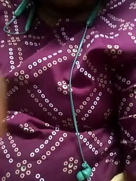 Rathi_telugu_girl live cam