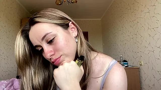 SpringSummers live cam