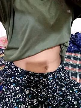Baby-Doll_ live cam