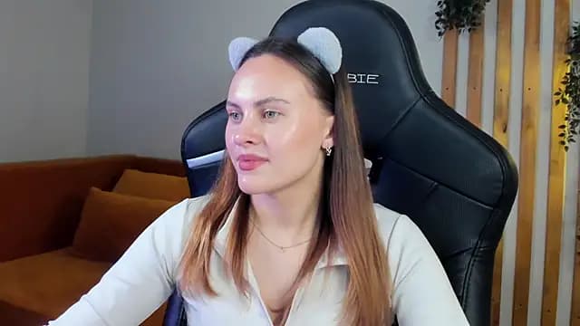 LumeriSoren live cam