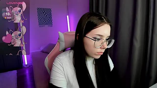 KellyMilton live cam