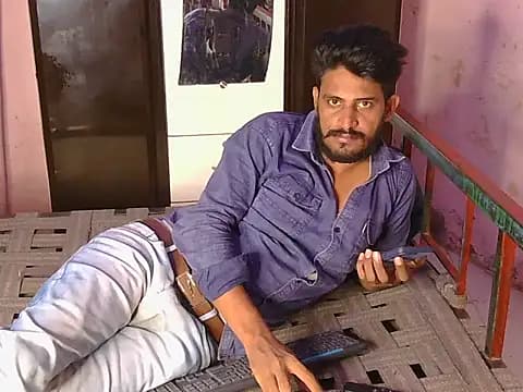 HotXKrish live cam on Stripchat