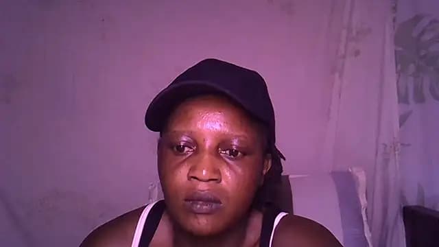 Sweetcaro22 live cam