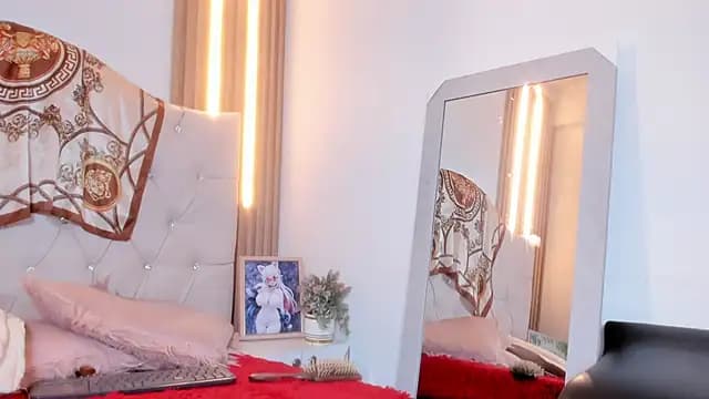Alexa_Bravva live cam