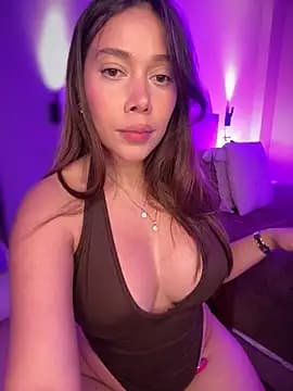 Condes_carmen live cam