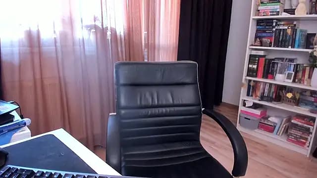 CrissNight live cam