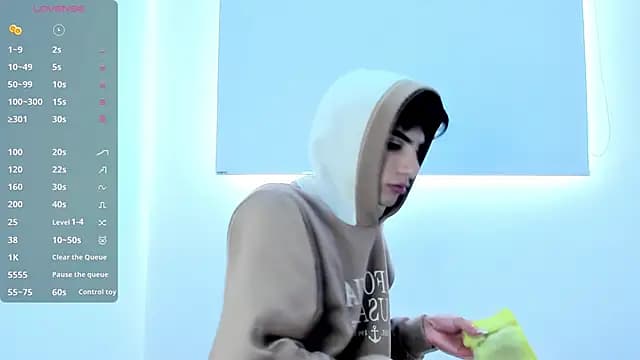 Erick_Velveth live cam on Stripchat