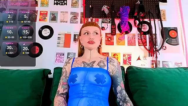 SugarSoot live cam on Stripchat