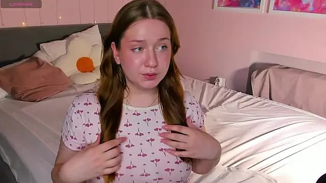 Lilit_Sinful live cam