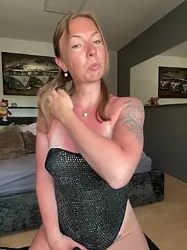 BunnyDiamond1 live cam
