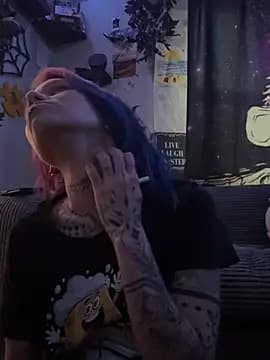 Toxii live cam