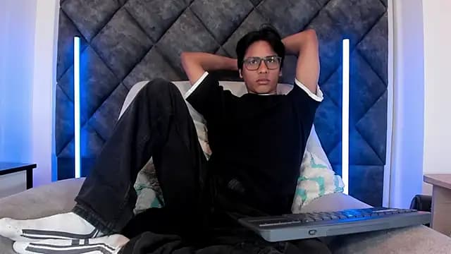 LiamKron live cam