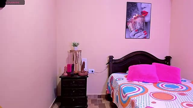 sara_florez12 live cam