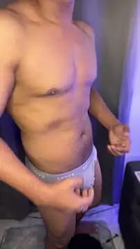 DarkMuscleBoyX live cam