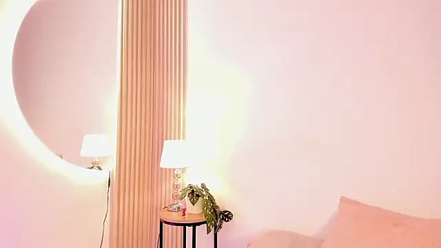 Mia_mystic_ live cam
