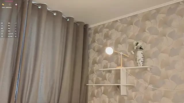 MitsuePostel live cam