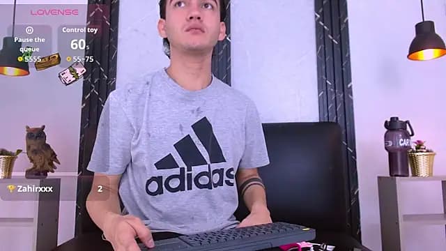 Feiccer_Castquer live cam