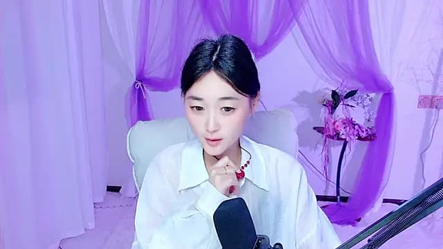Tili_Lucky live cam