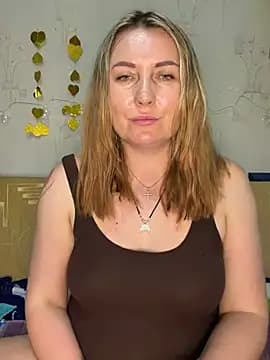 Katti_Kissa live cam