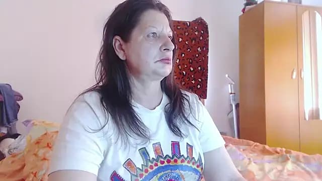 ExtasyMature live cam
