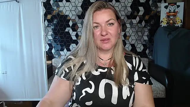 NikaSkylink live cam