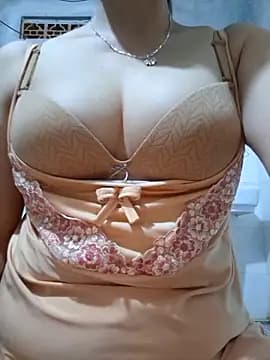 Nana-bar live cam