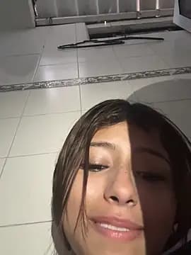 dafne17_ live cam