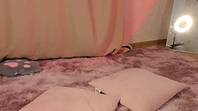 VelvetCaress live cam