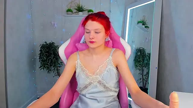 Bonnie_Hernandez live cam