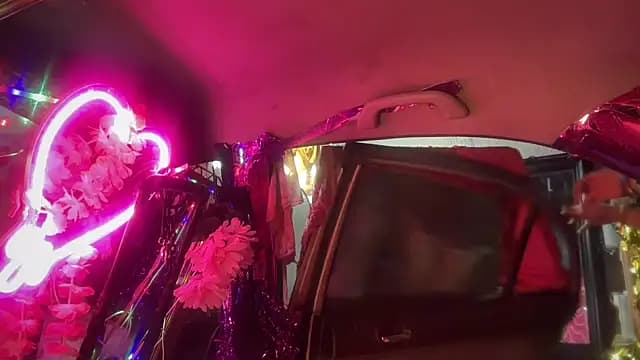 TgirlBrat live cam