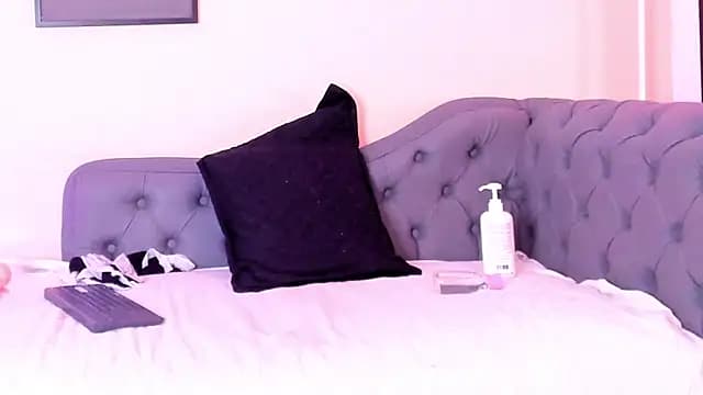 victoriazans live cam