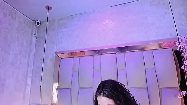 Kendallrogers1 live cam