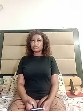 SpicyKittyxxx live cam