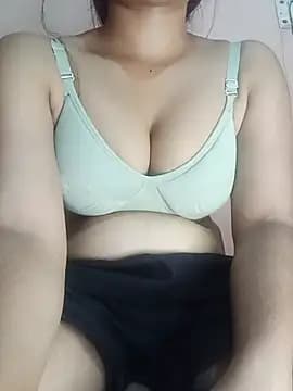 Hotgirl_nidhi live cam
