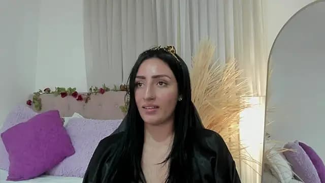 Charlotte_pleasure live cam
