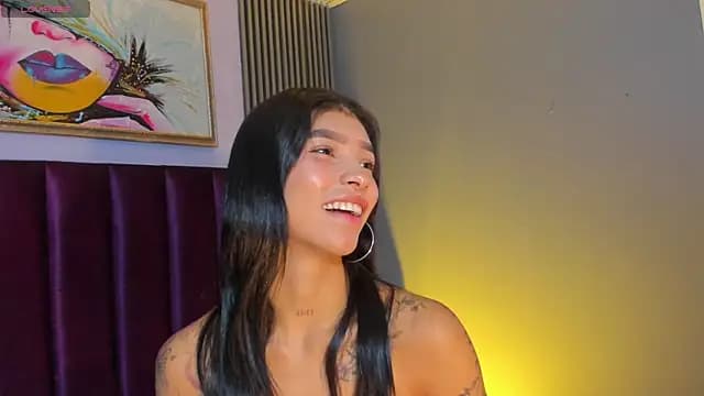 LauraAristizabal live cam