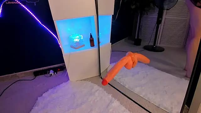 Queen_Milena live cam