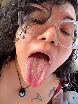 CurlyMilf_Vannexxxa live cam