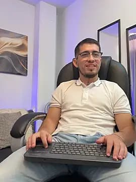 Tommas_Jhonson live cam
