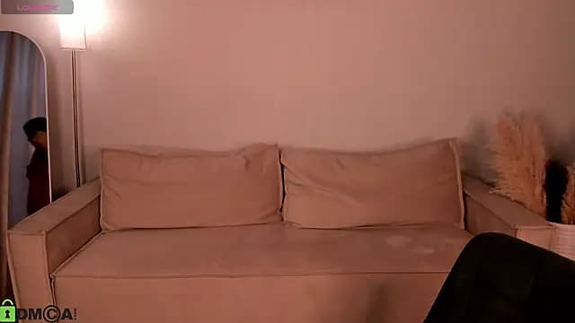 Nelie_Evans live cam