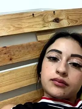 sol_evanss_ live cam
