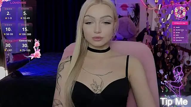 LinaLirian live cam
