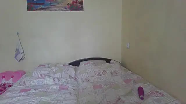 QueenMomyS live cam