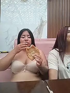 ZariahJeanes live cam