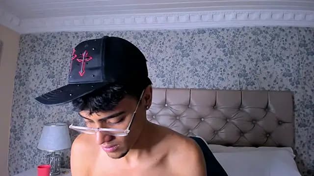 DannTaylor live cam