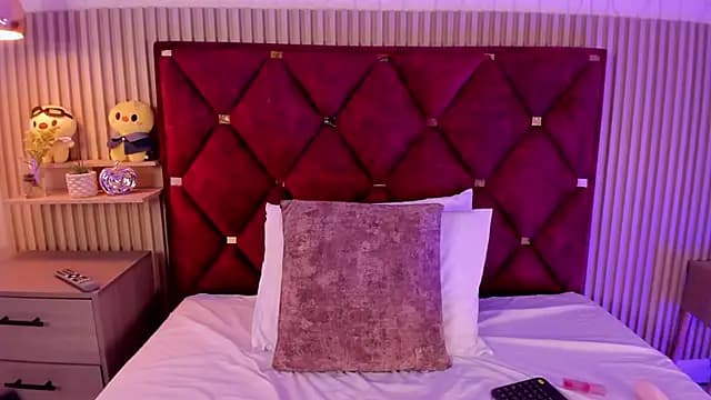 Ivybloom_ live cam