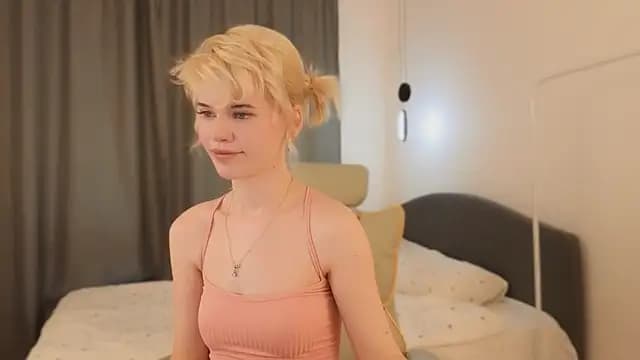 mood_berry_ live cam