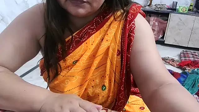 Pushpa_bhabhi143 live cam