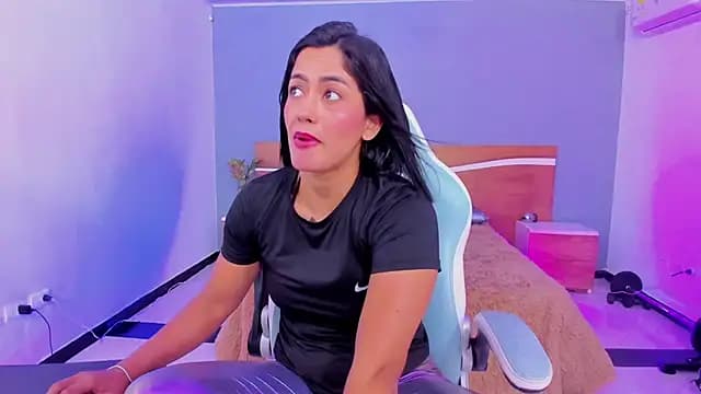 cristal_crossfitx live cam
